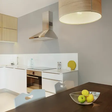 מלון 40th+ Floor Luxury In Sky Tower